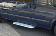 festmontierte Trittstufe