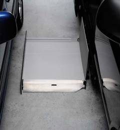 Kassettenlift K90 Aktiv ist extrem platzsparend. Kassettenlift K90 Aktiv ist extrem platzsparend.