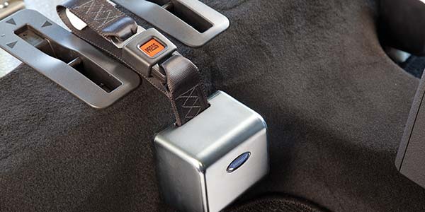 Elektro-Rollgurt Q´Straint mit Kraftknoten-Option Elektro-Rollgurt Q´Straint mit Kraftknoten-Option