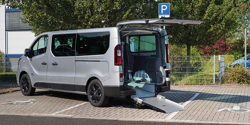 Fiat Talento Rolli-In® Seitenansicht - Rampe offen Fiat Talento Rolli-In® Seitenansicht - Rampe offen